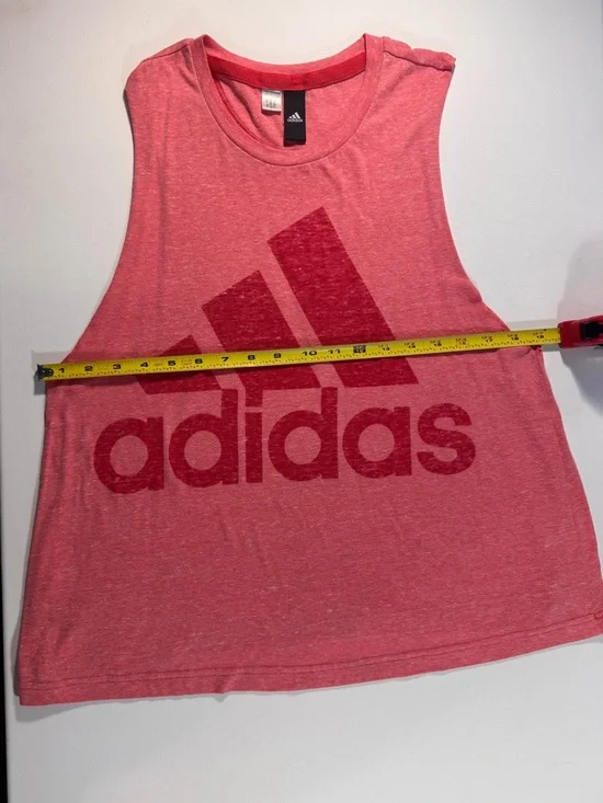 8 Piece Atheltic Tank Bundle - Picture 11 of 14